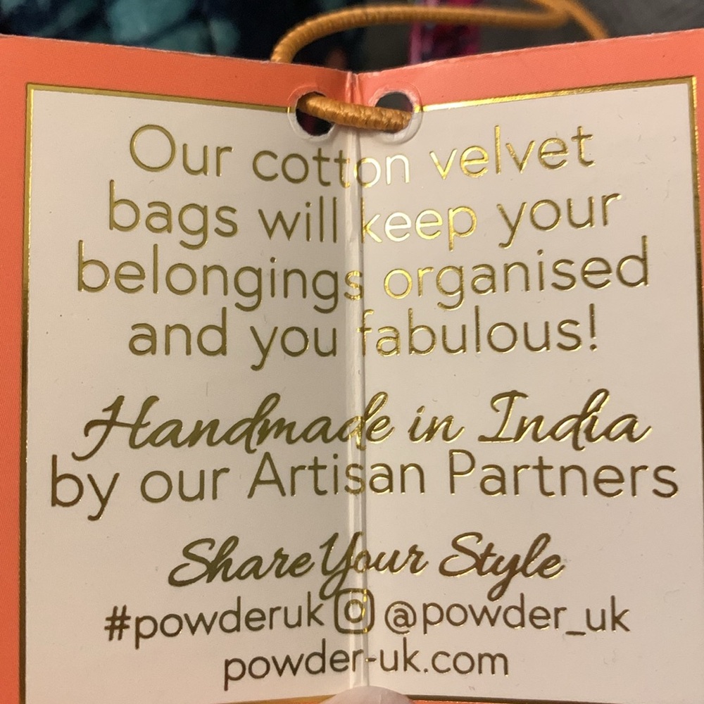Powder Cosmetic Bag & Socks NWT - Picture 8 of 16